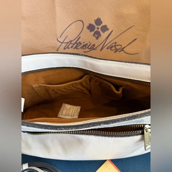 Patricia Nash Cream Patricia Betta Medium Leather Crossbody - Picture 3 of 5